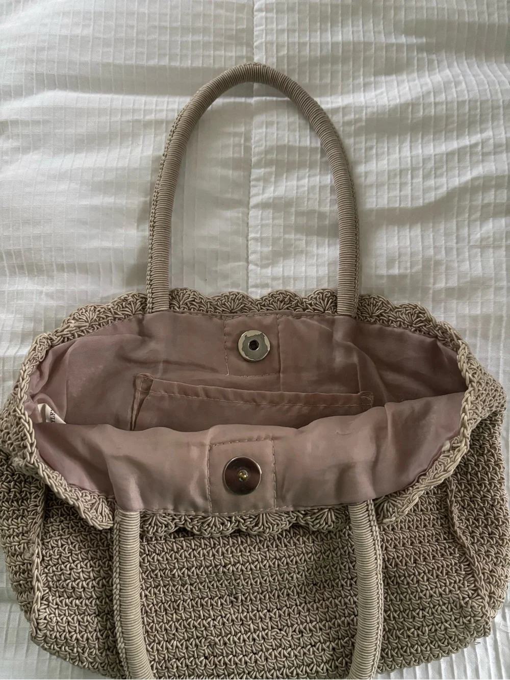 Woven Crochet Tote Bag in Beige Minimalist Cottagecore Beach Vacation